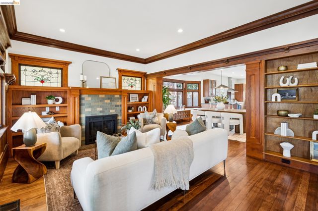 5360 Boyd Avenue, Oakland, CA 94618