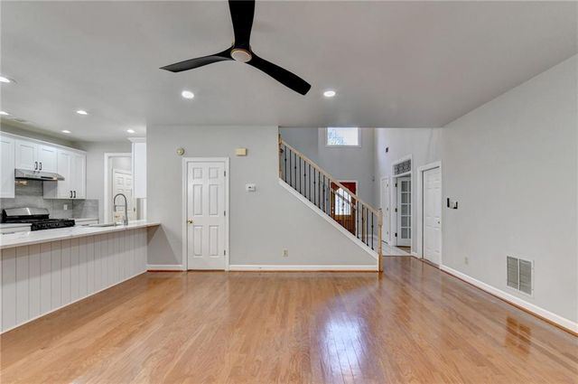 4937 Chalden Lane NE, Marietta, GA 30066