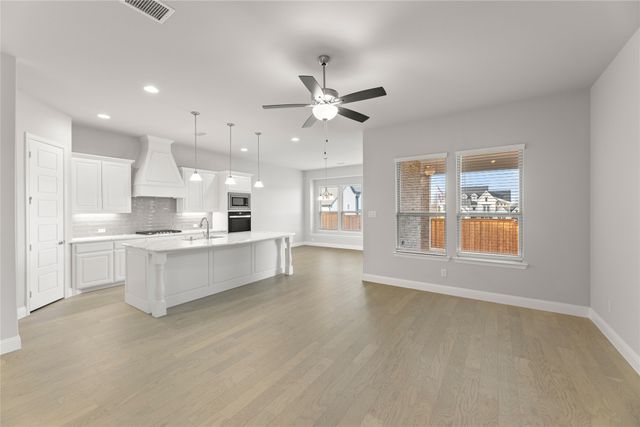 3539 Helios, Corinth, TX 76208