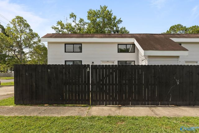 3704 Squaw Valley Drive A & C, Huntsville, AL 35805