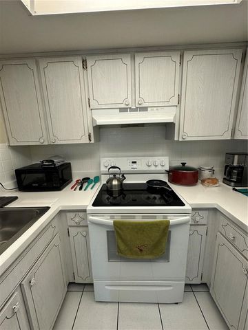 4826 MARINE PARKWAY 202, New Port Richey, FL 34652