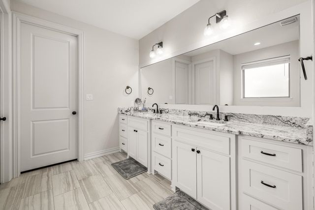 212 Saddle Brook, Hallsville, TX 75650