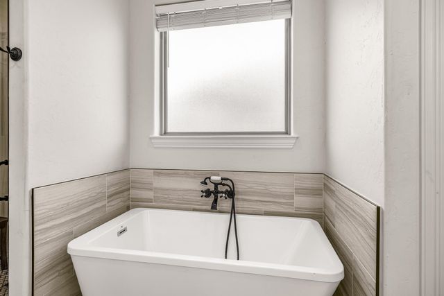 212 Saddle Brook, Hallsville, TX 75650