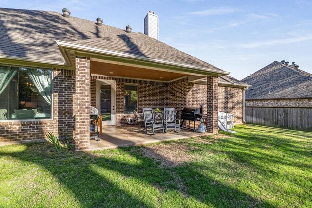 212 Saddle Brook, Hallsville, TX 75650