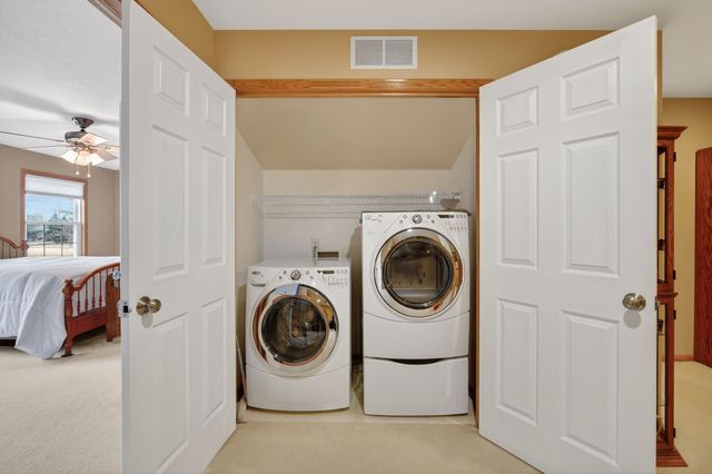 277 S 79th Street 307, West Des Moines, IA 50266