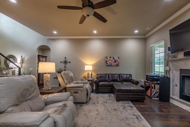 321 Cedar Springs Place, West Fork, AR 72774