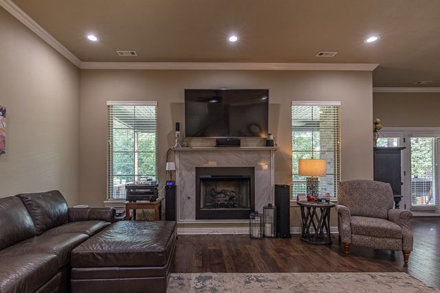 321 Cedar Springs Place, West Fork, AR 72774