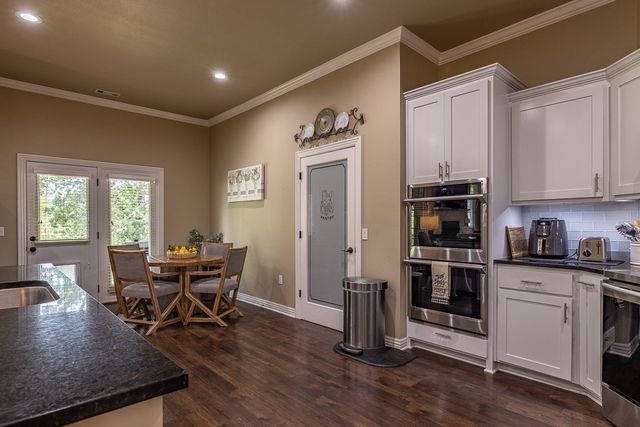 321 Cedar Springs Place, West Fork, AR 72774