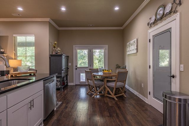 321 Cedar Springs Place, West Fork, AR 72774