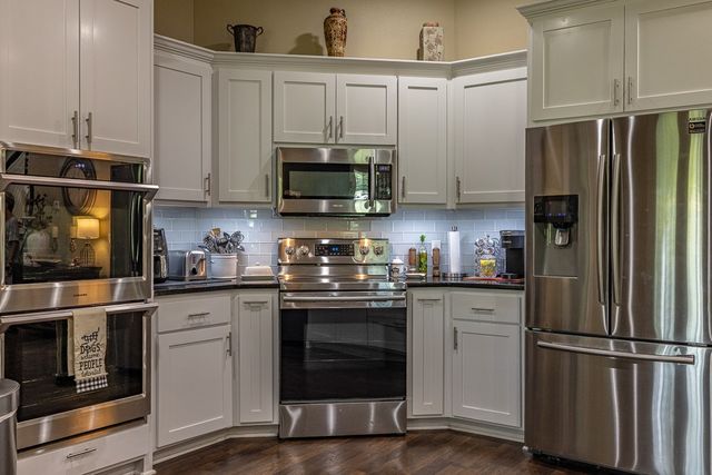 321 Cedar Springs Place, West Fork, AR 72774