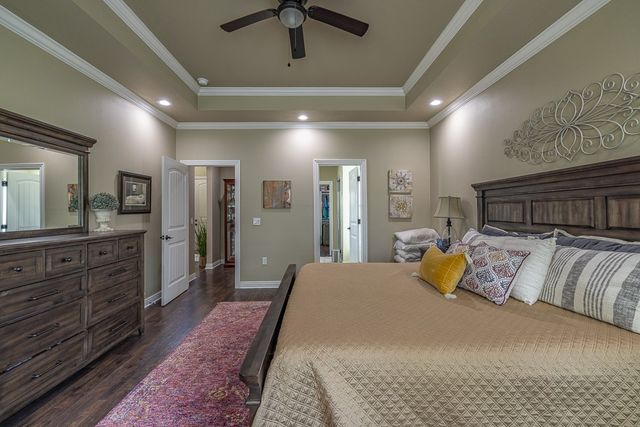 321 Cedar Springs Place, West Fork, AR 72774