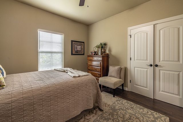 321 Cedar Springs Place, West Fork, AR 72774