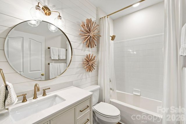 16316 Redstone Mountain Lane, Charlotte, NC 28277