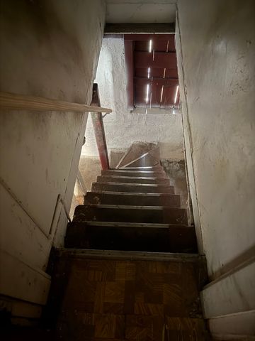 6951 S Princeton Avenue, Chicago, IL 60621