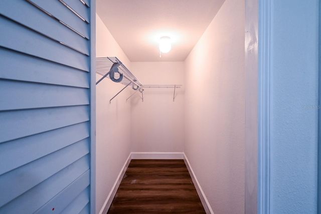 426 S DISSTON AVENUE, Tarpon Springs, FL 34689