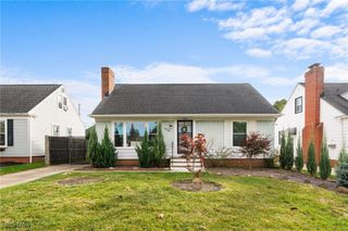 16347 Craigmere Drive, Middleburg Heights, OH 44130