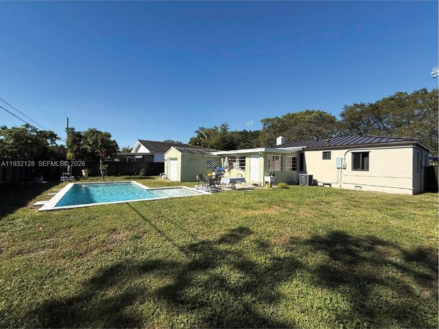 108 NW 111th St, Miami Shores, FL 33168