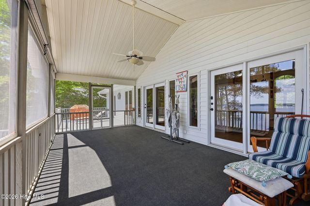308 Sunnyside Drive, Washington, NC 27889