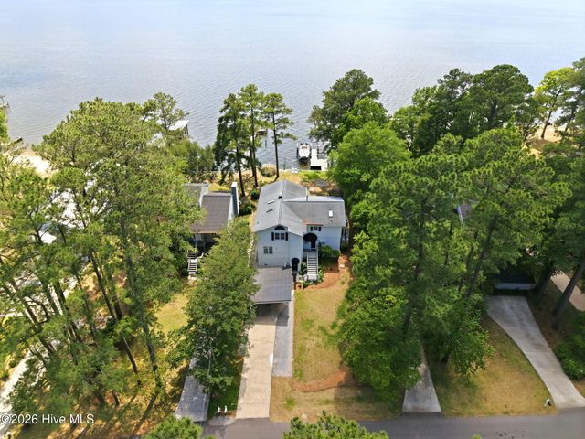 308 Sunnyside Drive, Washington, NC 27889