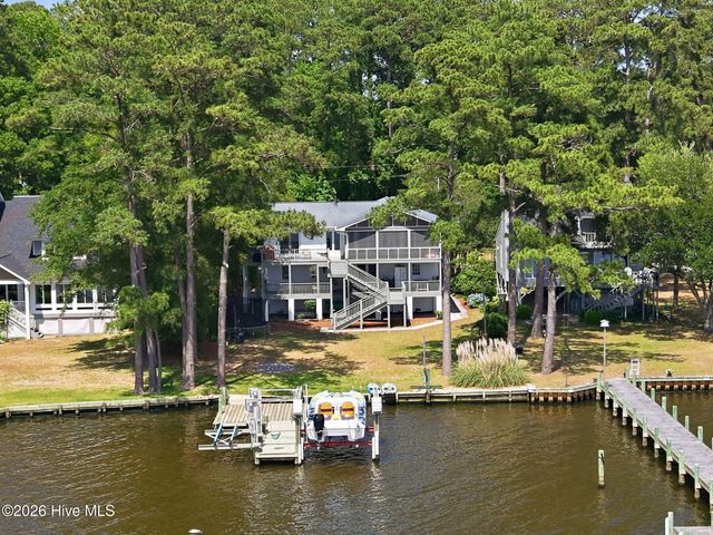 308 Sunnyside Drive, Washington, NC 27889