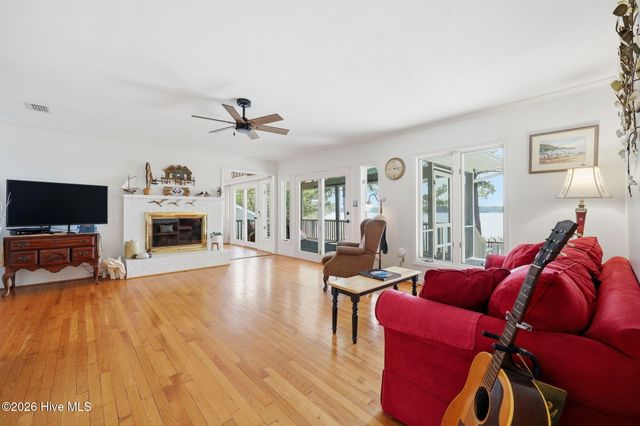 308 Sunnyside Drive, Washington, NC 27889