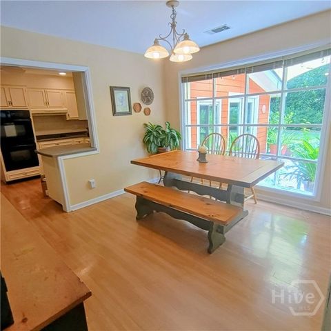 35 Clarendon Road, Savannah, GA 31410