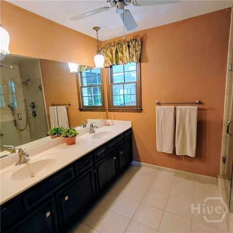 35 Clarendon Road, Savannah, GA 31410