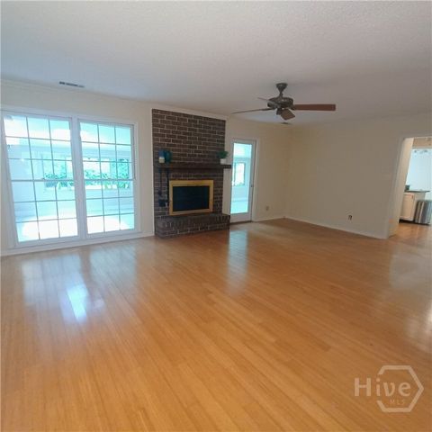 35 Clarendon Road, Savannah, GA 31410