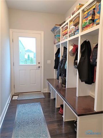 14934 Stonebridge Lane, Perrysburg, OH 43551