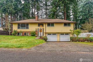 8006 55th Avenue Ct E, Puyallup, WA 98371