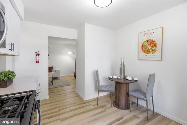 2412 OLD STONE MILL DR, East Windsor Twp, NJ 08512