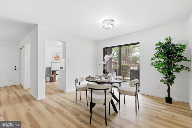 2412 OLD STONE MILL DR, East Windsor Twp, NJ 08512