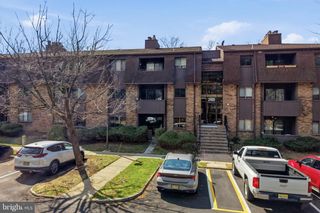 2412 OLD STONE MILL DR, East Windsor Twp, NJ 08512