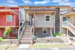 551 Demarett DR 4, Point Venture, TX 78645