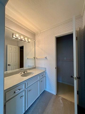 2630 Evalon Street, Beaumont, TX 77702