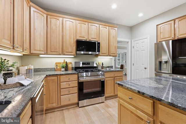 11509 SUMMIT RIDGE CT, Manassas, VA 20112