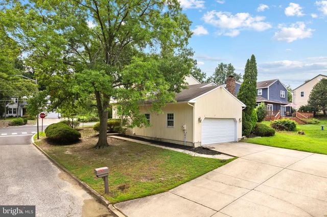 260 VILLAGE CT, Haddonfield, NJ 08033