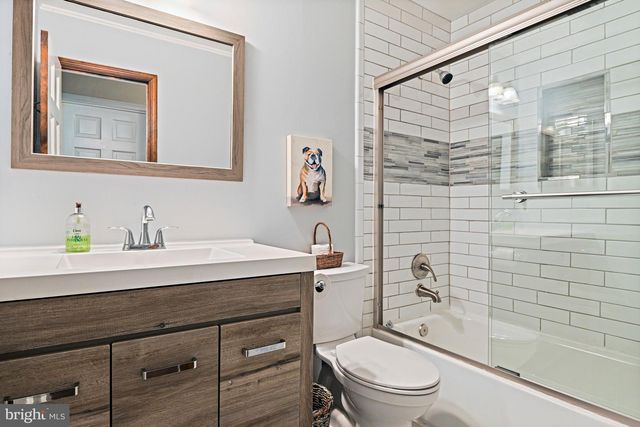 6914 CHELSEA RD, Mclean, VA 22101