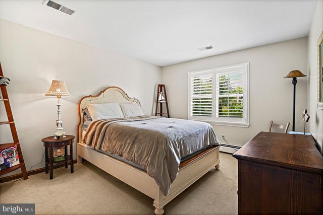 6914 CHELSEA RD, Mclean, VA 22101