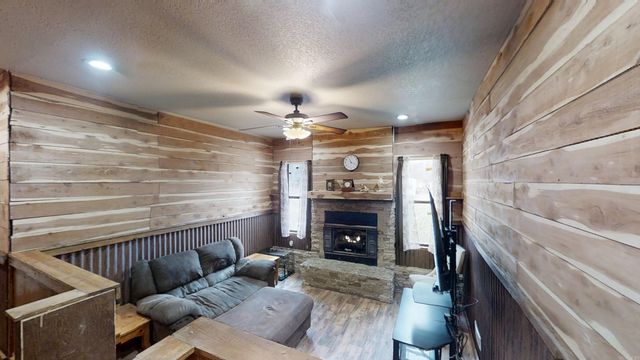 20419 Morning Sun Road, Harrisburg, AR 72432