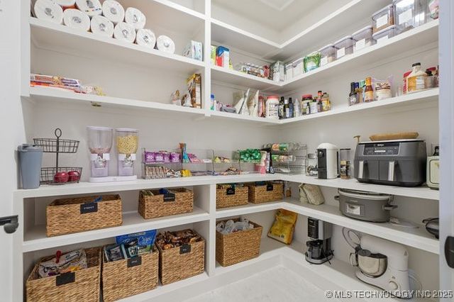 14308 E 95th Place North, Owasso, OK 74055