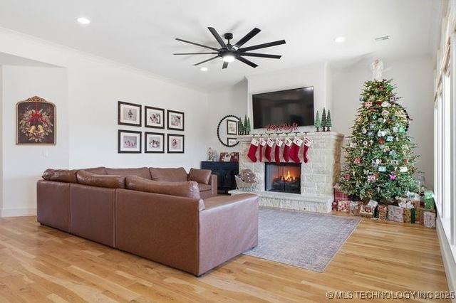 14308 E 95th Place North, Owasso, OK 74055