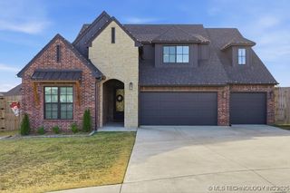 14308 E 95th Place North, Owasso, OK 74055