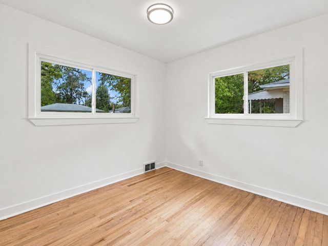 1063 Lori Street, Ypsilanti Twp, MI 48198