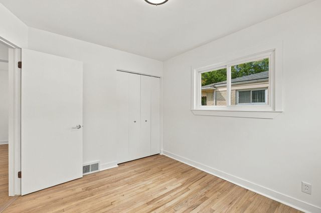 1063 Lori Street, Ypsilanti Twp, MI 48198