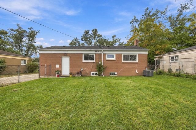 1063 Lori Street, Ypsilanti Twp, MI 48198