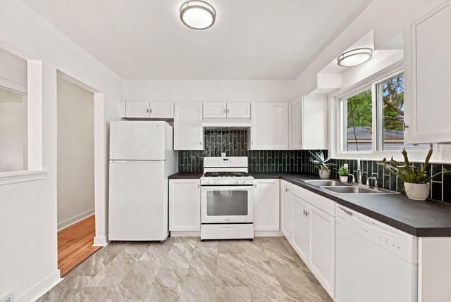 1063 Lori Street, Ypsilanti Twp, MI 48198