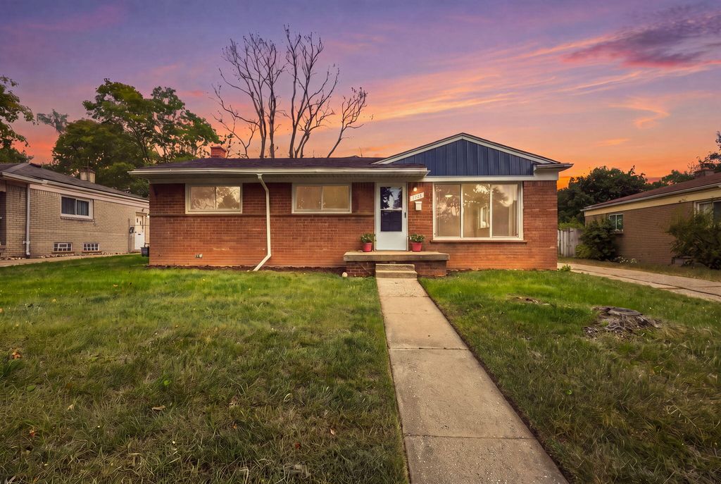 1063 Lori Street, Ypsilanti Twp, MI 48198