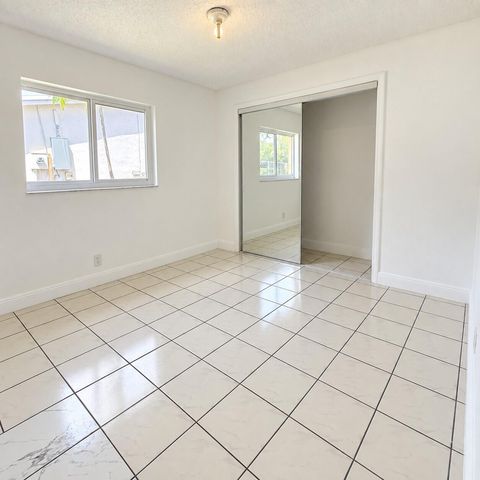 7842 NW 1ST Street, Margate, FL 33063