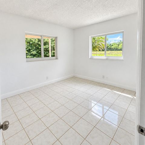 7842 NW 1ST Street, Margate, FL 33063